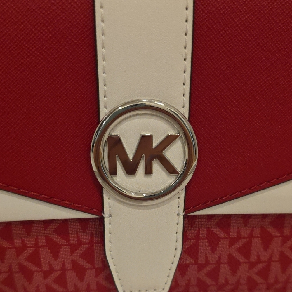 Michael Kors Red and White Crossbody Bag with Chain Strap - Picture 6 of 8